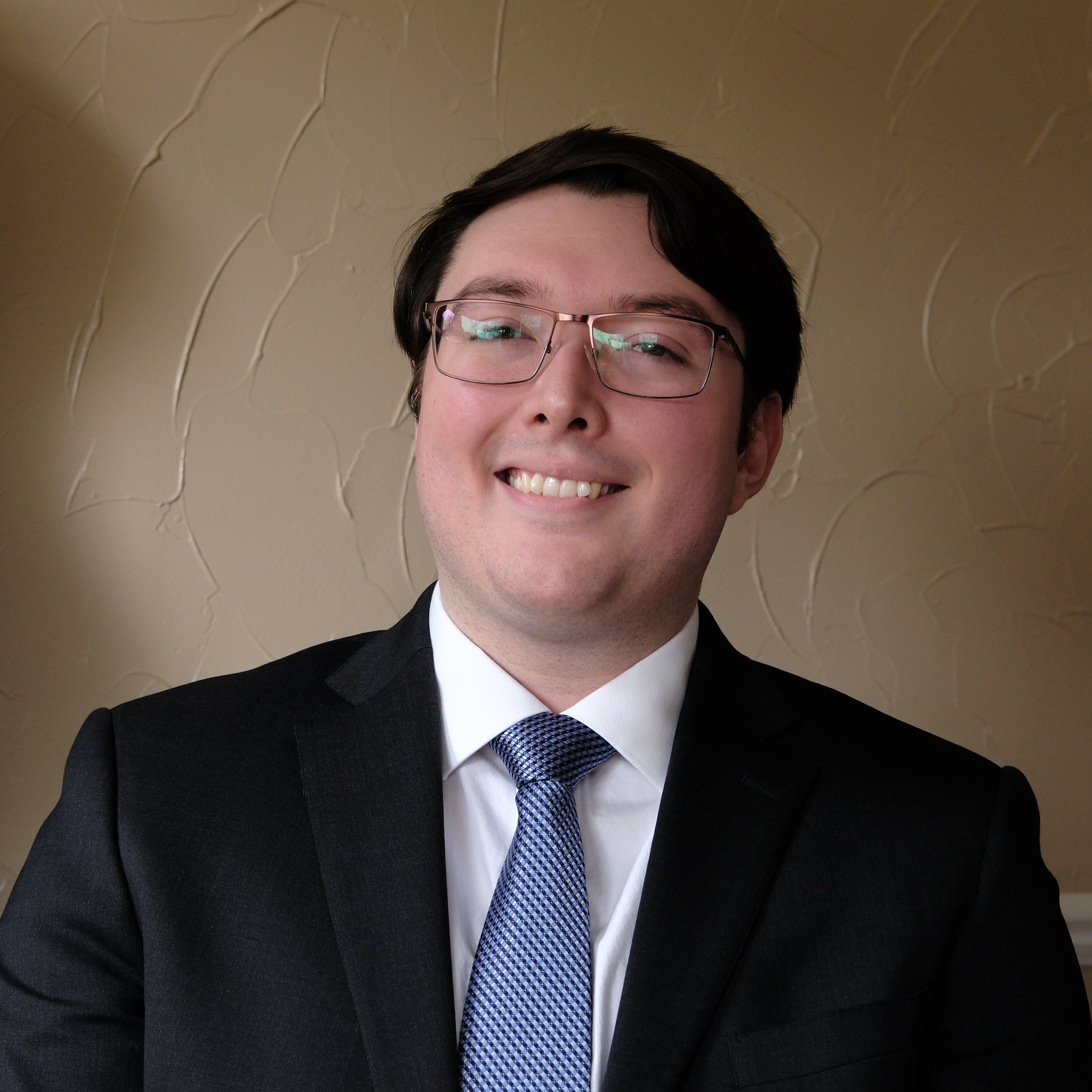 A profile picture of Aaron Harder, candidate for mayor.