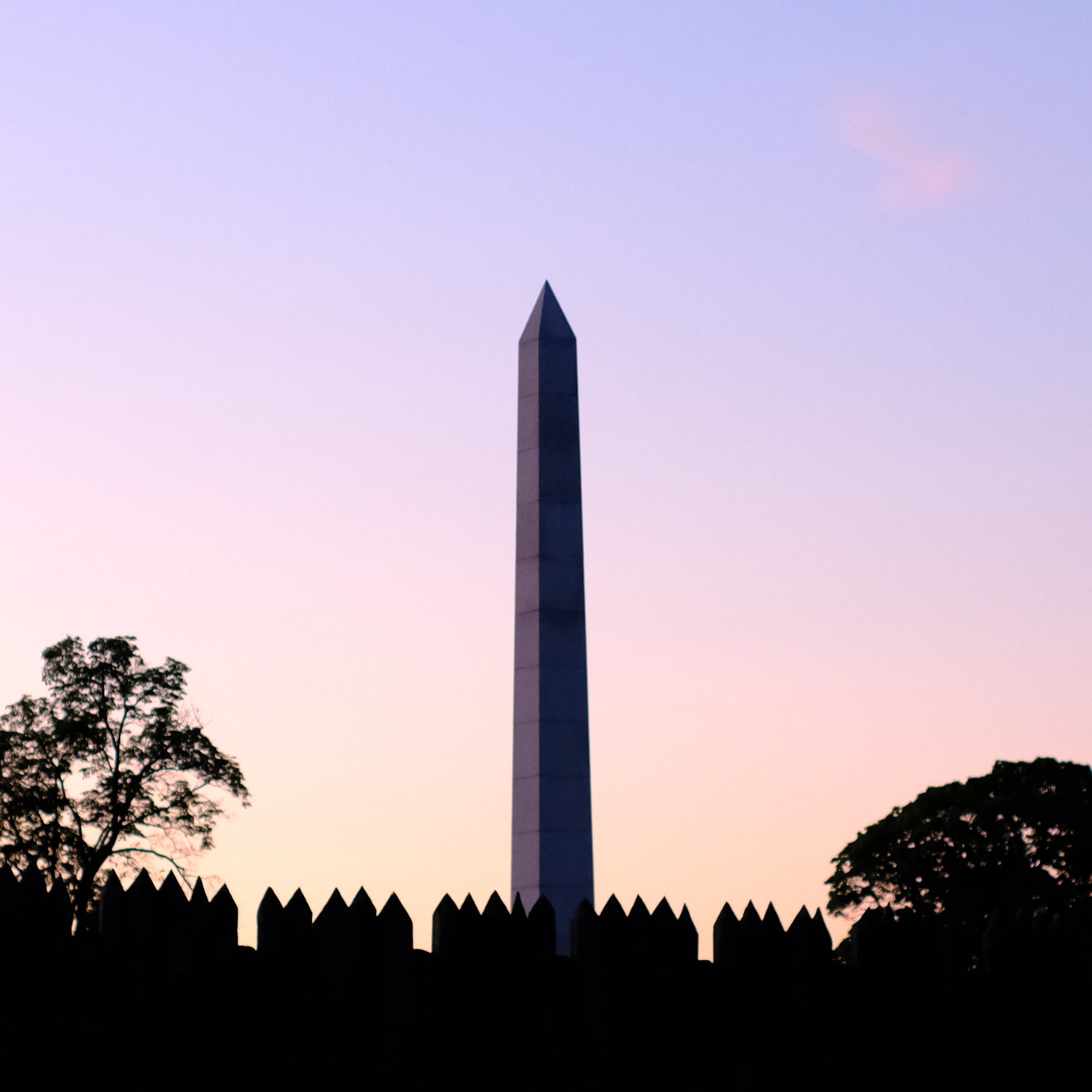 A picture of the monument at Fort Meigs Historic Site.